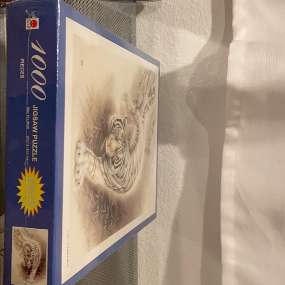 Jigsaw puzzle - Picture 2 of 2